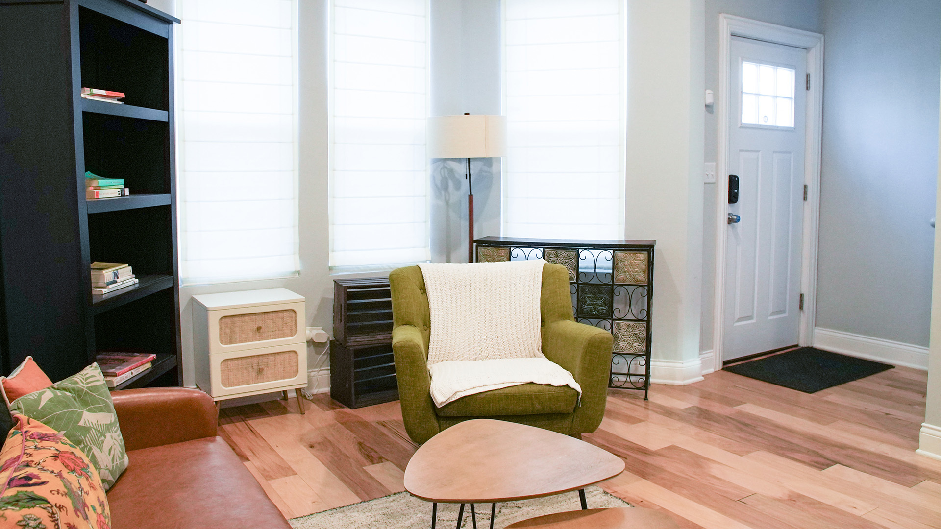 1725 N Kedvale Avenue