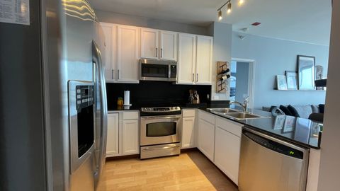 Tiny photo for 1629 S Prairie Avenue #2509, Chicago, IL 60616 (MLS # 12530456)