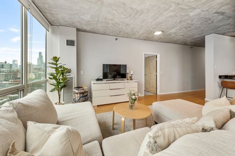 Tiny photo for 1845 S MICHIGAN Avenue #1605, Chicago, IL 60616 (MLS # 12678531)