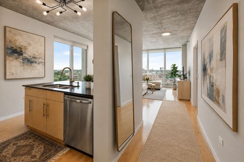 Tiny photo for 1845 S MICHIGAN Avenue #1605, Chicago, IL 60616 (MLS # 12678531)