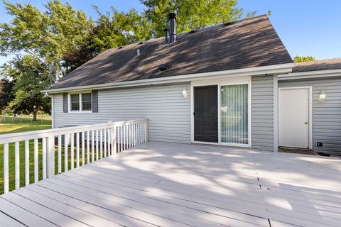 Tiny photo for 4830 Crown Point Circle, Roscoe, IL 61073 (MLS # 12462835)