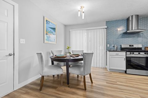 Tiny photo for 4830 Crown Point Circle, Roscoe, IL 61073 (MLS # 12462835)