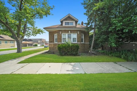 Tiny photo for 8101 S Kimbark Avenue, Chicago, IL 60619 (MLS # 12420196)