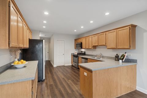 Tiny photo for 810 Braeman Court #0, Libertyville, IL 60048 (MLS # 12500405)