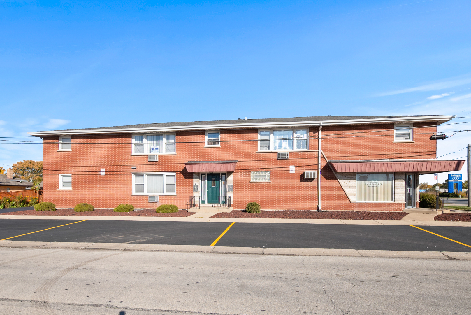 7654 S Harlem Avenue