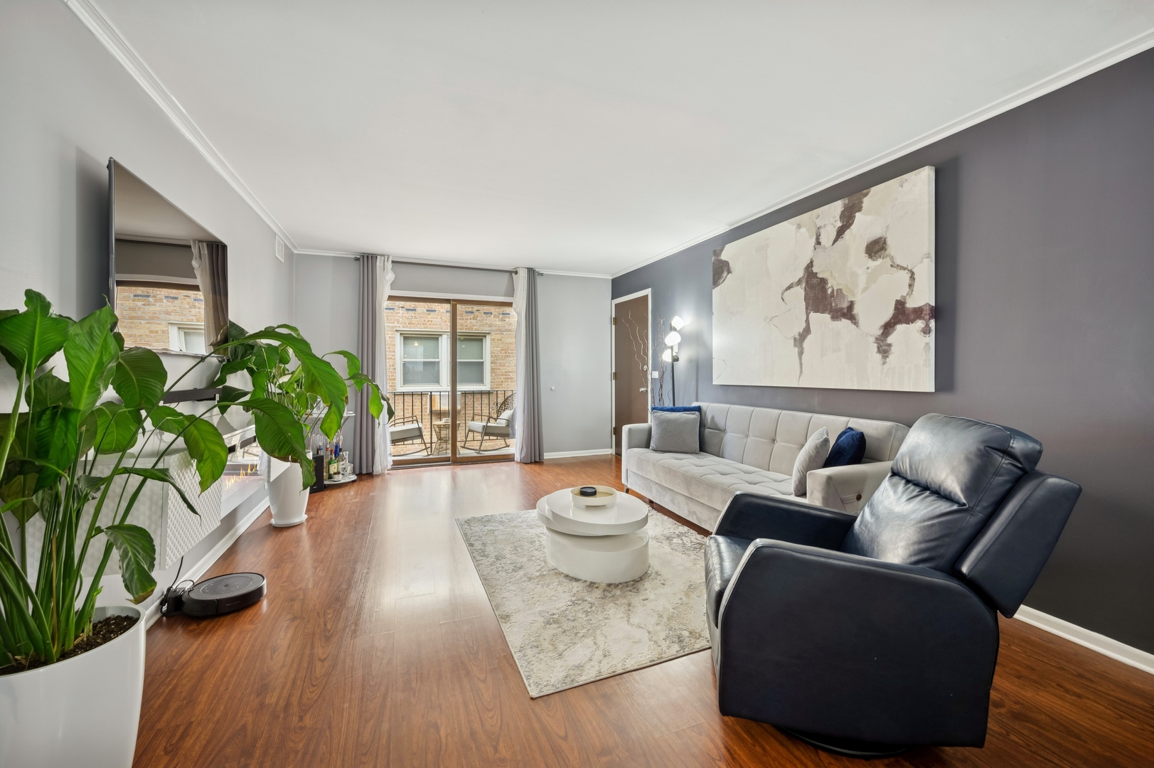 6259 N Northwest Highway 3D