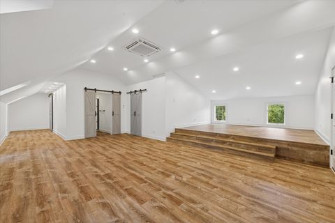 Tiny photo for 910 S Park Avenue, Hinsdale, IL 60521 (MLS # 12493965)