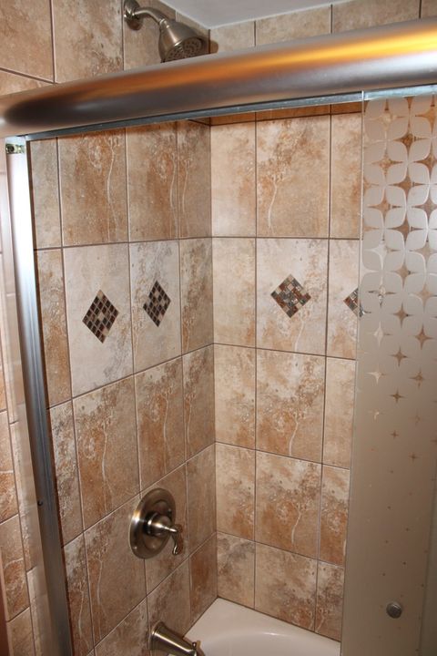 Tiny photo for 318 Marshall Road, Bensenville, IL 60106 (MLS # 12484743)