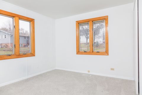 Tiny photo for 1310 SOMERSET Lane, Schaumburg, IL 60193 (MLS # 12521781)