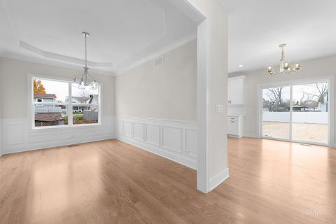 Tiny photo for 25W275 Doris Avenue, Carol Stream, IL 60188 (MLS # 12524156)