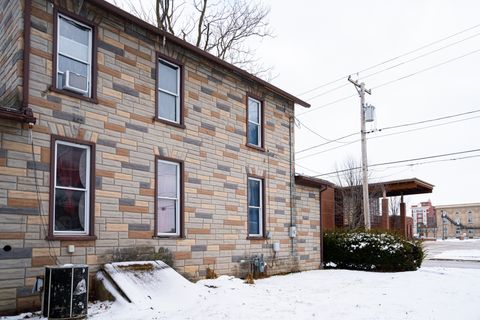 Tiny photo for 4 E Clark Street, Freeport, IL 61032 (MLS # 12450098)