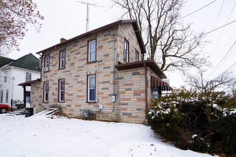 Tiny photo for 4 E Clark Street, Freeport, IL 61032 (MLS # 12450098)