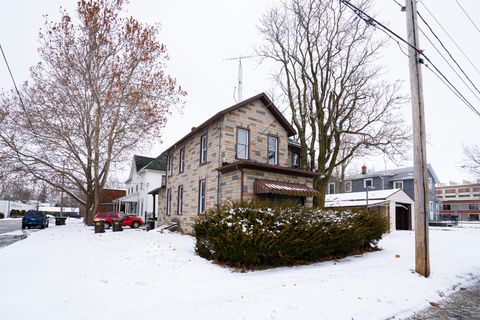 Tiny photo for 4 E Clark Street, Freeport, IL 61032 (MLS # 12450098)