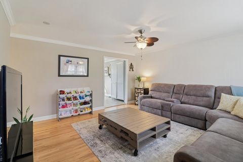 Tiny photo for 30W221 Claymore Lane, Naperville, IL 60563 (MLS # 12601361)