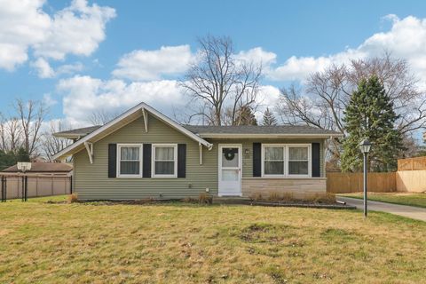 Photo of 30W221 Claymore Lane, Naperville, IL 60563 (MLS # 12601361)