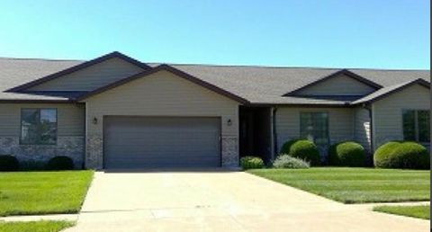 Photo of 432 Mill Ridge Road #432, Clinton, IA 52732 (MLS # 12595702)