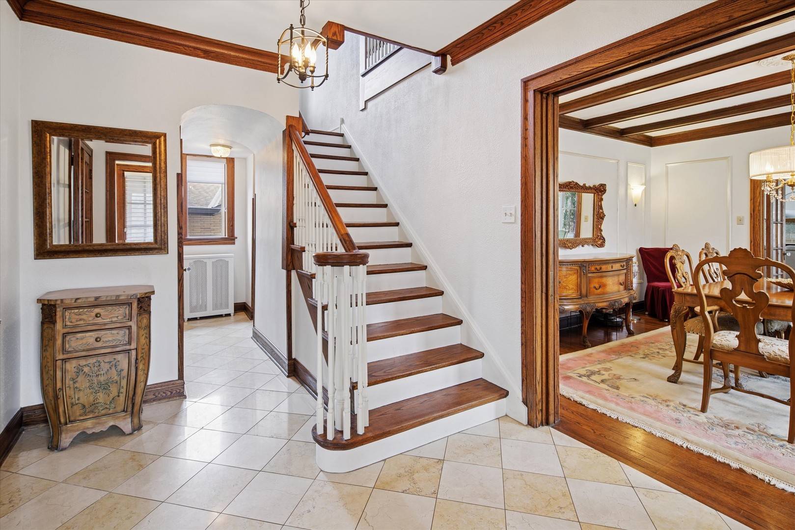 5873 N Forest Glen Avenue