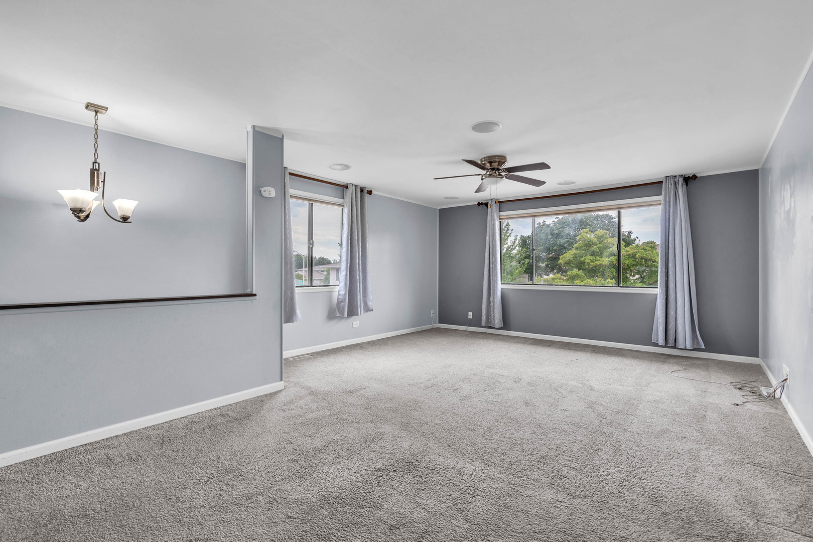 225 BARCLIFFE Lane 225