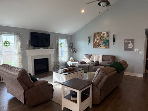 Tiny photo for 735 Peacock Place, Manteno, IL 60950 (MLS # 12601137)