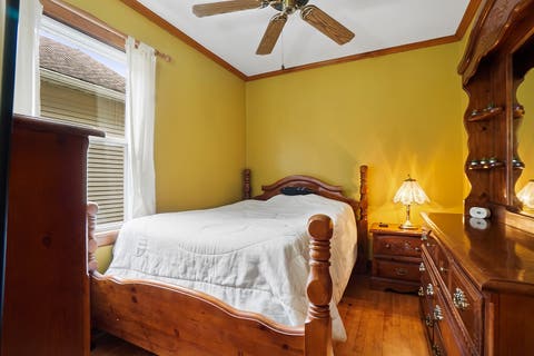 Tiny photo for 5758 N Moody Avenue, Chicago, IL 60646 (MLS # 12667164)