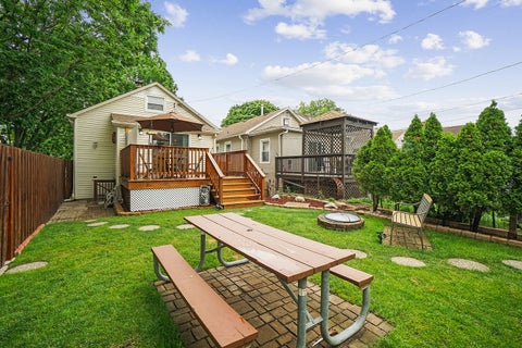 Tiny photo for 5758 N Moody Avenue, Chicago, IL 60646 (MLS # 12667164)