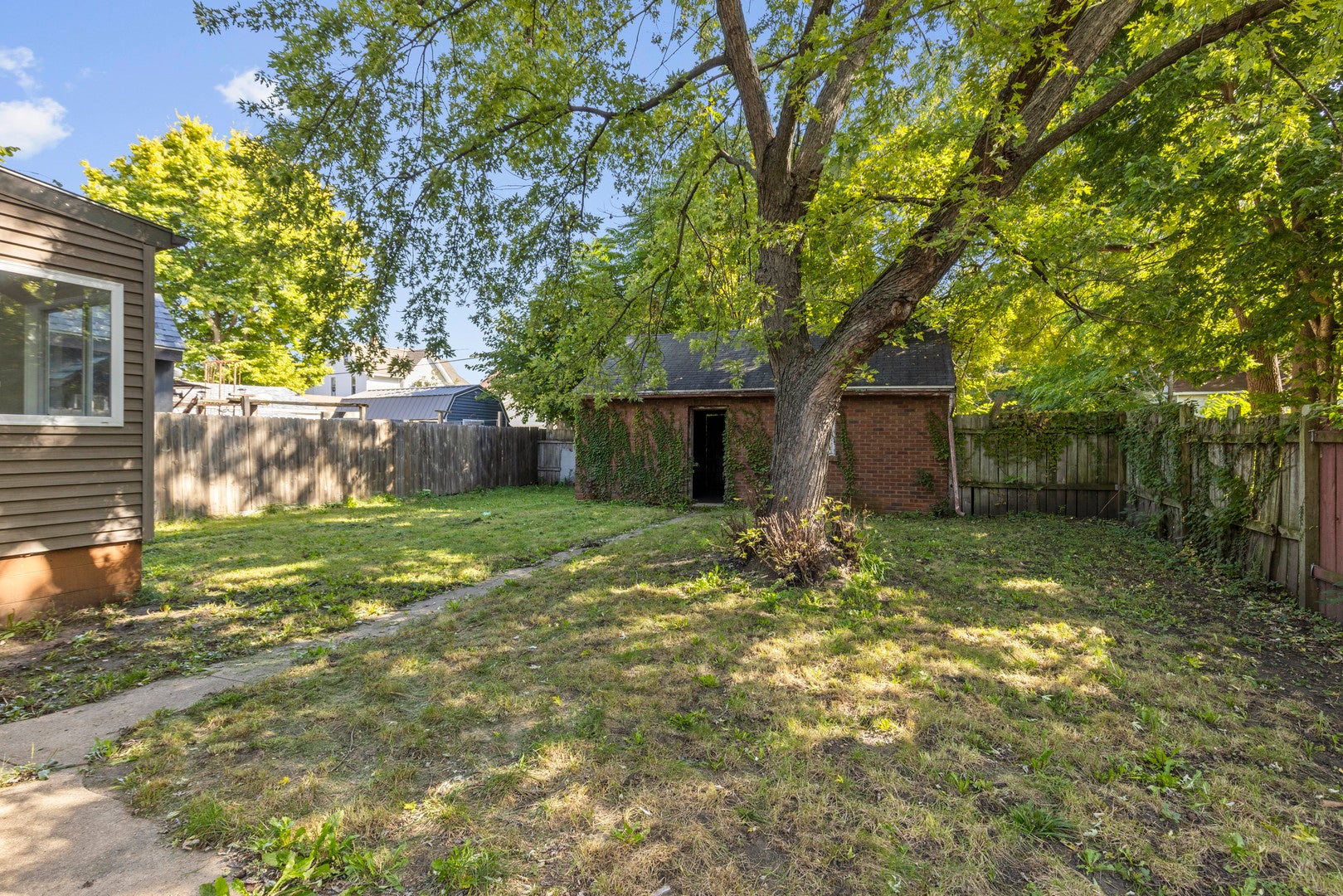 617 Bohm Avenue