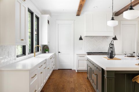 Tiny photo for 706 S Loomis Street, Naperville, IL 60540 (MLS # 12371297)