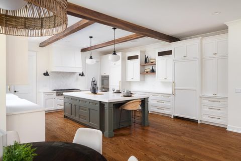 Tiny photo for 706 S Loomis Street, Naperville, IL 60540 (MLS # 12371297)