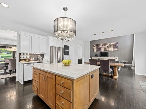 Tiny photo for 1950 Elmore Avenue, Downers Grove, IL 60515 (MLS # 12614805)