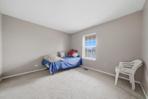 Tiny photo for 217 Sunbury Drive, St. Charles, IL 60175 (MLS # 12634462)