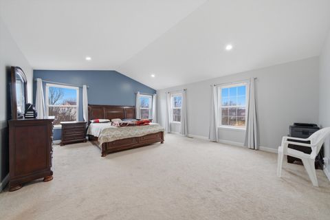 Tiny photo for 217 Sunbury Drive, St. Charles, IL 60175 (MLS # 12634462)