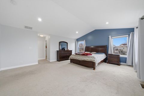 Tiny photo for 217 Sunbury Drive, St. Charles, IL 60175 (MLS # 12634462)