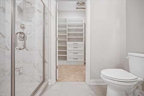 Tiny photo for 186 Lilah Court, Des Plaines, IL 60016 (MLS # 12600083)