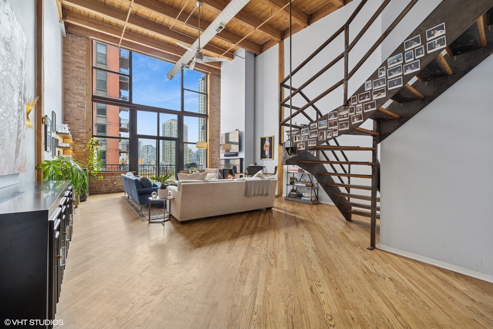616 W Fulton Street 603