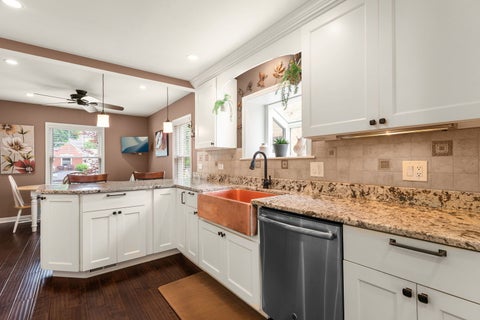 Tiny photo for 7727 W Berwyn Avenue, Chicago, IL 60656 (MLS # 12673472)