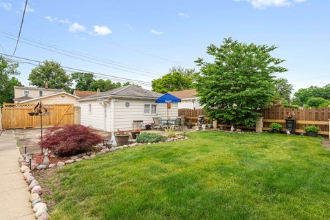 Tiny photo for 7727 W Berwyn Avenue, Chicago, IL 60656 (MLS # 12673472)