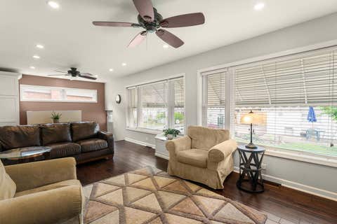 Tiny photo for 7727 W Berwyn Avenue, Chicago, IL 60656 (MLS # 12673472)