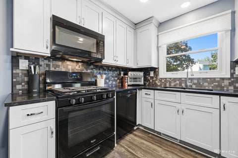 Tiny photo for 2320 Alder Court, Aurora, IL 60504 (MLS # 12778812)
