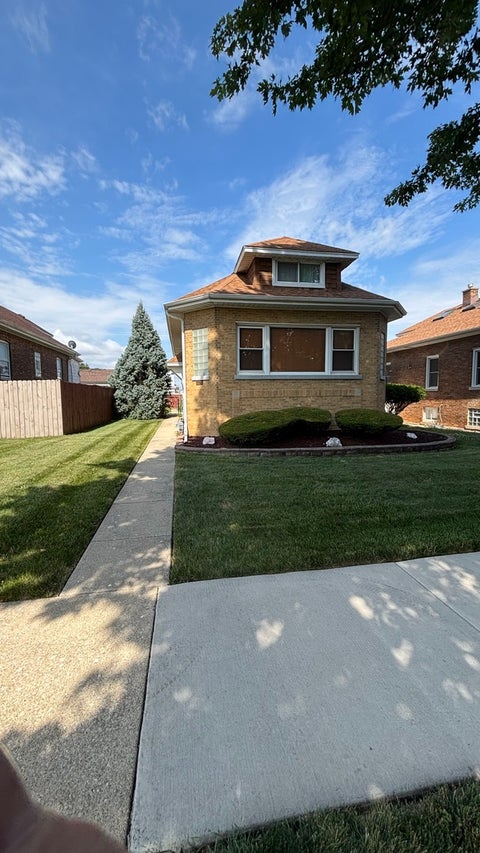 Tiny photo for 1604 N 21st Avenue, Melrose Park, IL 60160 (MLS # 12709266)