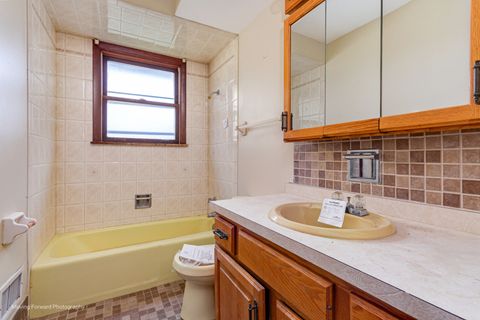 Tiny photo for 16815 Wausau Avenue, South Holland, IL 60473 (MLS # 12508001)