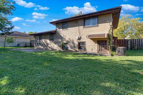 Tiny photo for 16815 Wausau Avenue, South Holland, IL 60473 (MLS # 12508001)