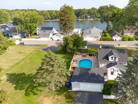 Tiny photo for 1413 N Sunnyside Drive, Johnsburg, IL 60051 (MLS # 12493407)
