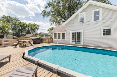 Tiny photo for 1413 N Sunnyside Drive, Johnsburg, IL 60051 (MLS # 12493407)