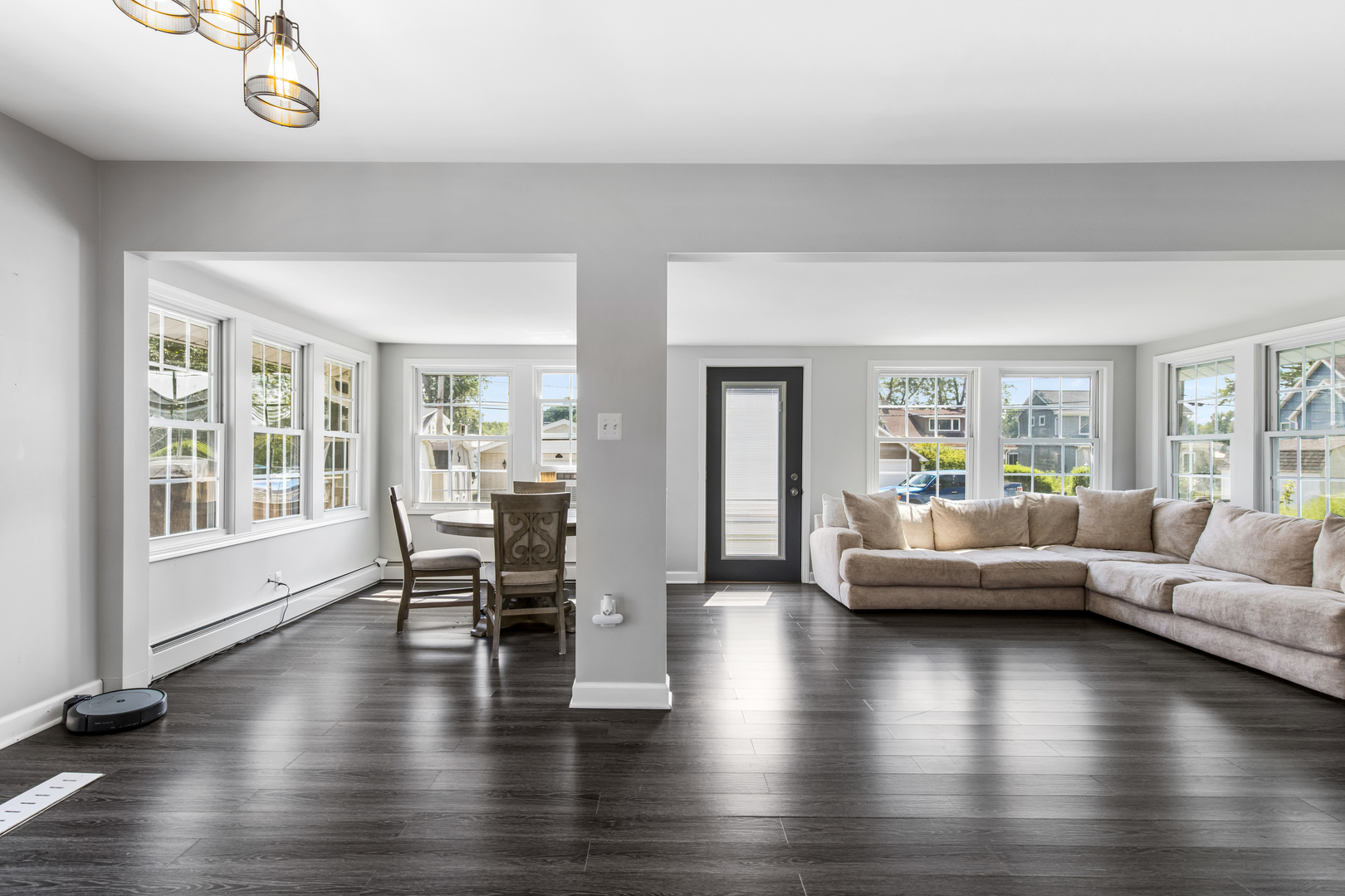 1413 N Sunnyside Drive