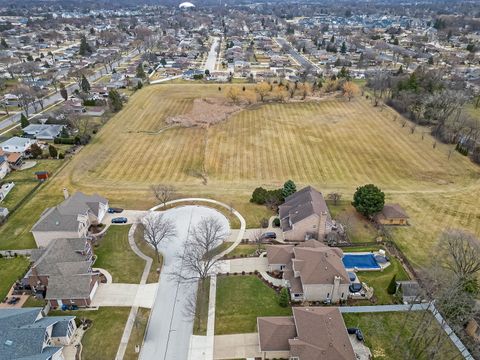 Tiny photo for 1770 W Windmill Court, Addison, IL 60101 (MLS # 12548975)