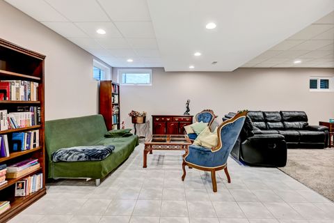 Tiny photo for 1770 W Windmill Court, Addison, IL 60101 (MLS # 12548975)