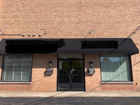 115 E Station Street 109A Barrington IL 60010