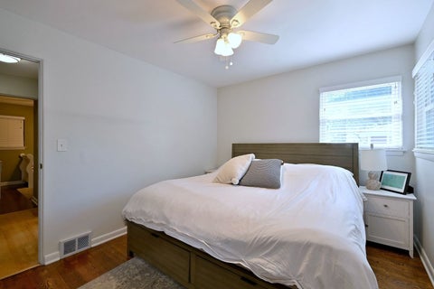 Tiny photo for 936 S Monroe Street, Hinsdale, IL 60521 (MLS # 12732428)