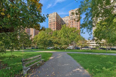 Tiny photo for 5000 N Marine Drive #9C, Chicago, IL 60640 (MLS # 12503730)