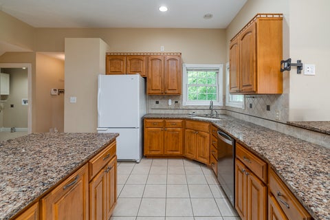 Tiny photo for 2201 Kingspointe Drive, Marion, IL 62959 (MLS # 12739453)